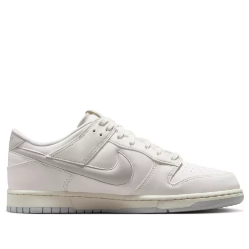 Nike Dunk Low Retro PRM Sail Light Bone Coconut Milk alacsony szárú sneaker – termékfotó, oldalnézet