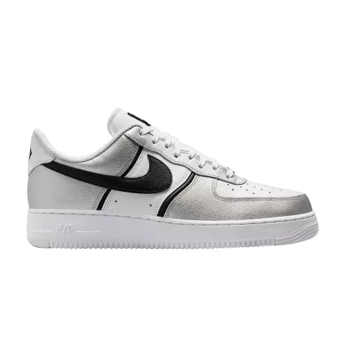 Nike Air Force 1 Low '07 LV8 Metallic Silver White Black alacsony szárú sneaker – termékfotó, oldalnézet