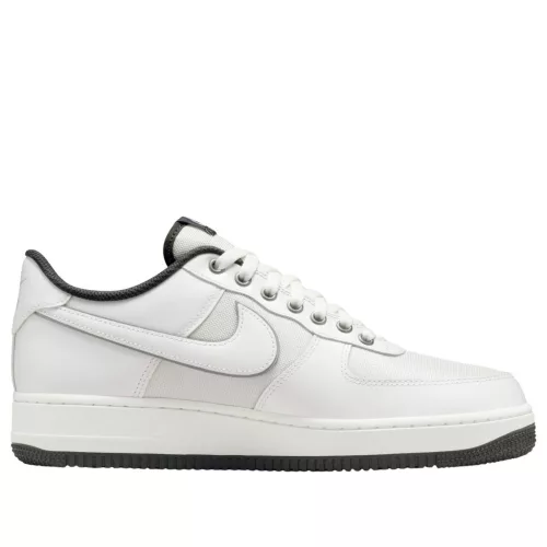 Nike Air Force 1 Low '07 LV8 Summit White Dark Smoke Grey Cordura alacsony szárú sneaker – termékfotó, oldalnézet