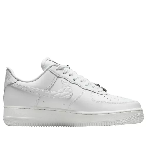 Nike Air Force 1 '07 Low Summit White Mini Charm (Women's) alacsony szárú sneaker – termékfotó, oldalnézet