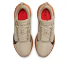 Nike Vomero Plus Running Poets alacsony szárú sneaker – termékfotó, oldalnézet