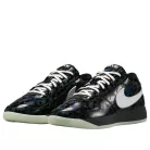 Nike Book 1 Halloween (2025) alacsony szárú sneaker – termékfotó, oldalnézet