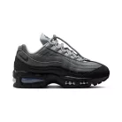 Nike Air Max 95 SE Black Light Smoke Grey alacsony szárú sneaker – termékfotó, oldalnézet
