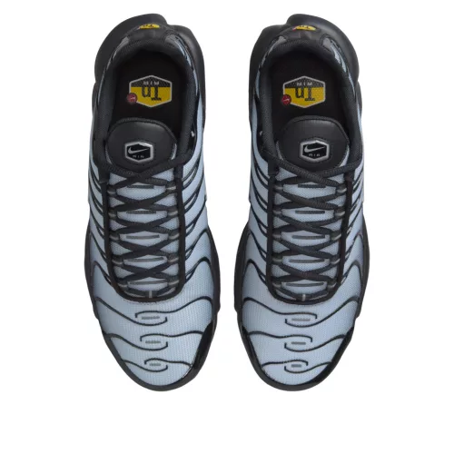 Nike Air Max Plus SE Black Wolf Grey (Women's) alacsony szárú sneaker – termékfotó, oldalnézet