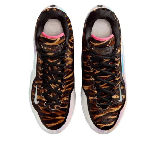 Nike LeBron 23 Heat Wave (Translucent Outsole) alacsony szárú sneaker – termékfotó, oldalnézet