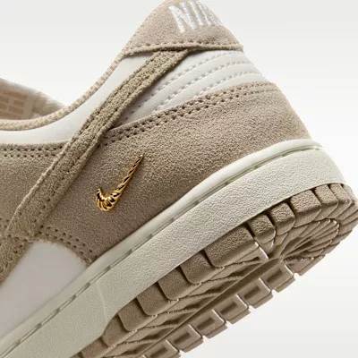 Nike Dunk Low 'Sail White Metallic Gold' (Women's) női alacsony szárú utcai sneaker fehér