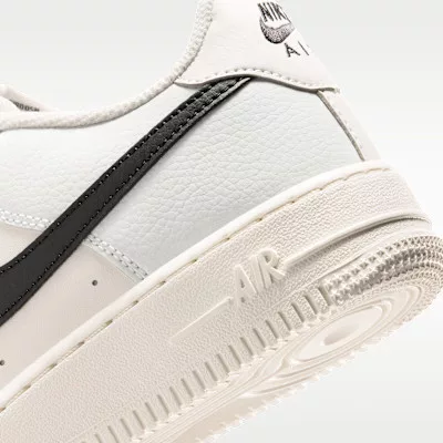 Nike Air Force 1 Low Essential+ Phantom Black (GS) alacsony szárú sneaker – termékfotó, oldalnézet