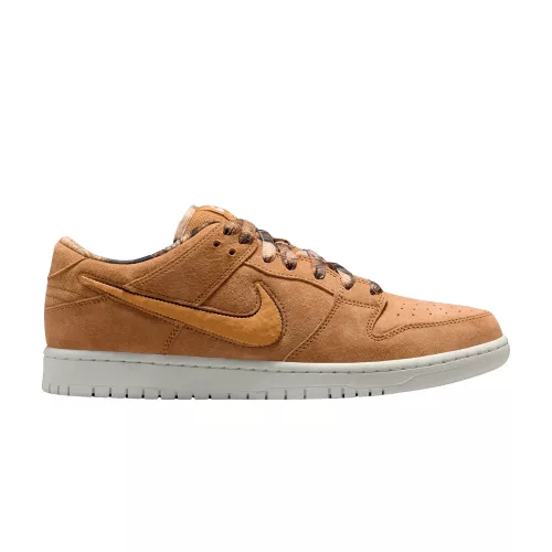 Nike SB Dunk Low Pro NOTE Shop Manchester Brew and Biscuits alacsony szárú sneaker – termékfotó, oldalnézet