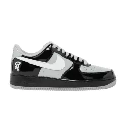 Central Cee x Nike Air Force 1 Low 'Black White Smoke Grey' alacsony szárú sneaker – termékfotó, oldalnézet