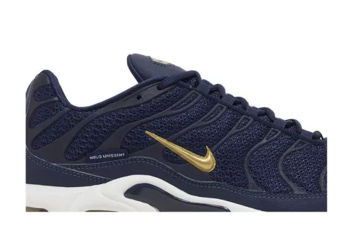 Nike Air Max Plus French Football Federation alacsony szárú sneaker – termékfotó, oldalnézet