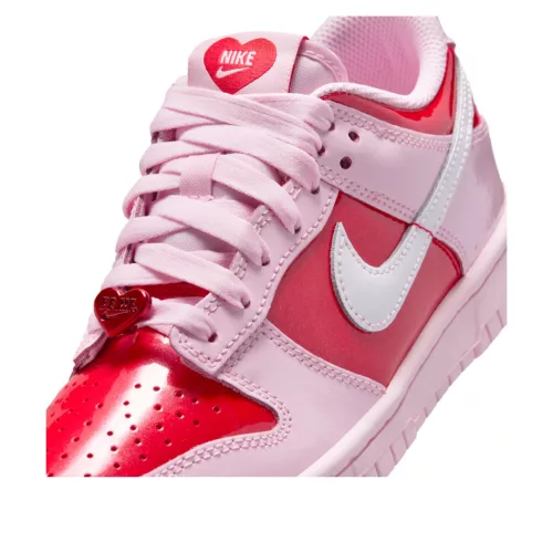 Nike Dunk Low Valentine's Day (2026) (GS) alacsony szárú sneaker – termékfotó, oldalnézet