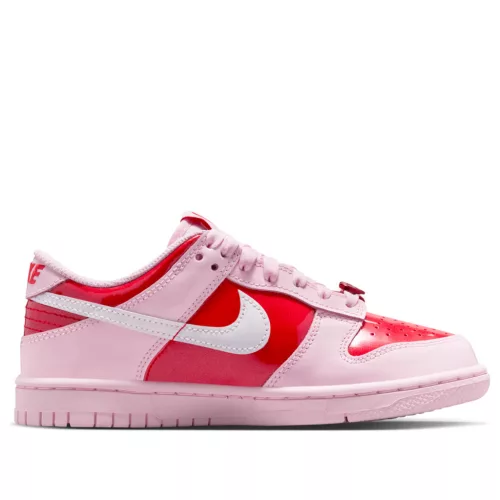 Nike Dunk Low Valentine's Day (2026) (GS) alacsony szárú sneaker – termékfotó, oldalnézet