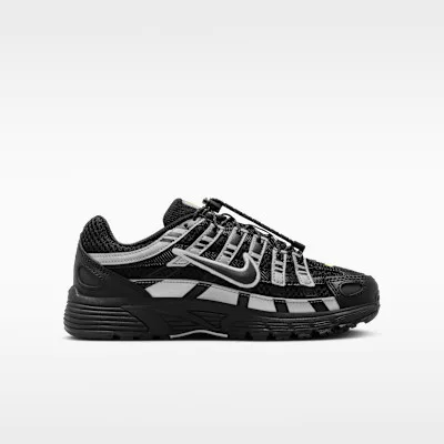 Nike P-6000 Black Metallic Silver Volt Ice (GS) alacsony szárú sneaker – termékfotó, oldalnézet