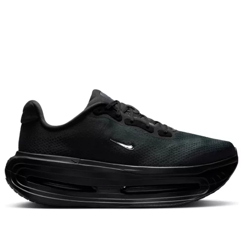 Nike Vomero Premium SP Black Mini Chrome Swoosh alacsony szárú sneaker – termékfotó, oldalnézet