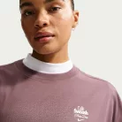 Nike NSW Oversized Tee 'Tattoo/Sail' – termékfotó, oldalnézet