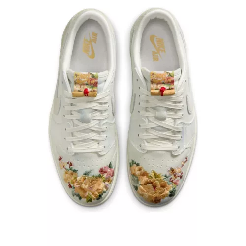 Air Jordan 1 Retro Low OG Chinese New Year alacsony szárú sneaker – termékfotó, oldalnézet