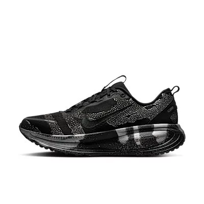 Nike Vomero 18 Disrupt Pack alacsony szárú sneaker – termékfotó, oldalnézet
