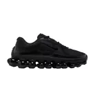 Nike Air Liquid Max Triple Black alacsony szárú sneaker – termékfotó, oldalnézet