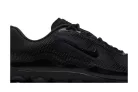 Nike Air Liquid Max Triple Black alacsony szárú sneaker – termékfotó, oldalnézet