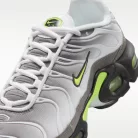 Nike Air Max Plus Neon (GS) alacsony szárú sneaker – termékfotó, oldalnézet