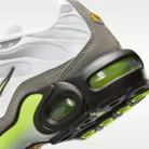 Nike Air Max Plus Neon (GS) alacsony szárú sneaker – termékfotó, oldalnézet