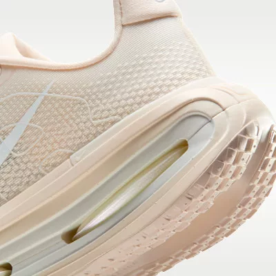 Nike Vomero Premium Chalk (Women's) női alacsony szárú futócipő fehér
