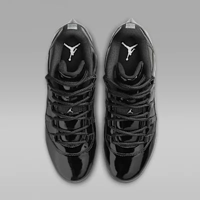 Jordan 11 Low TD Cleat Patent Black férfi alacsony szárú utcai sneaker fekete