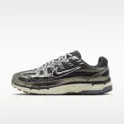 Nike P-6000 SE Anthracite Metallic Pewter alacsony szárú sneaker – termékfotó, oldalnézet