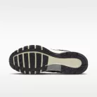 Nike P-6000 SE Anthracite Metallic Pewter alacsony szárú sneaker – termékfotó, oldalnézet