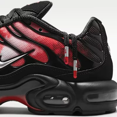 Nike Air Max Plus Flairemax alacsony szárú sneaker – termékfotó, oldalnézet