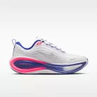 Nike Vomero Plus SE White Concord (Women's) alacsony szárú sneaker – termékfotó, oldalnézet