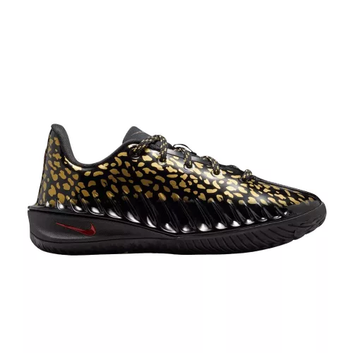 Nike Air Zoom GT Cut 4 Victor Wembanyama Gold Panther alacsony szárú sneaker – termékfotó, oldalnézet