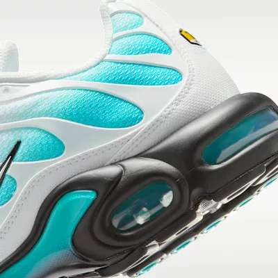 Nike Air Max Plus Dusty Cactus alacsony szárú sneaker – termékfotó, oldalnézet