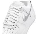 Nike Air Force 1 '07 SE White Metallic Silver alacsony szárú sneaker – termékfotó, oldalnézet