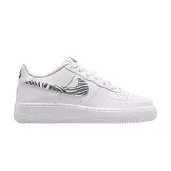 Nike Air Force 1 'GS 'Zebra Swoosh' alacsony szárú sneaker – termékfotó, oldalnézet
