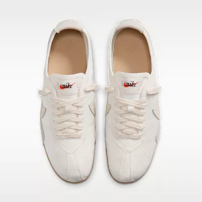 Nike Moon Shoe White Soft Pearl Gum (Women's) alacsony szárú sneaker – termékfotó, oldalnézet