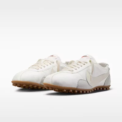 Nike Moon Shoe White Soft Pearl Gum (Women's) alacsony szárú sneaker – termékfotó, oldalnézet