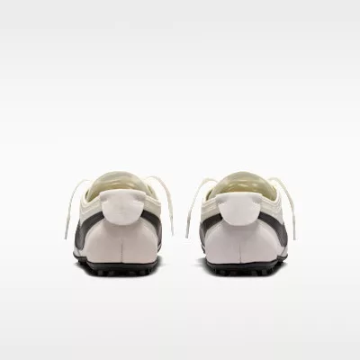 Nike Moon Shoe Sail Black alacsony szárú sneaker – termékfotó, oldalnézet
