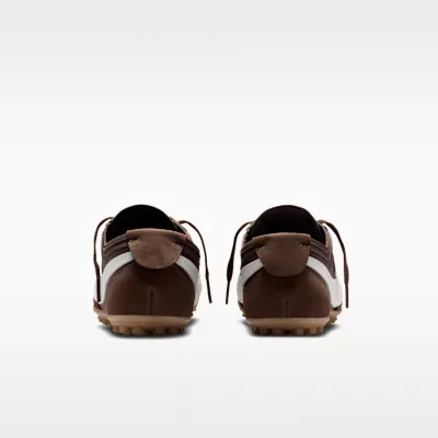 Nike Moon Shoe OG Cacao Wow Sail Gum alacsony szárú sneaker – termékfotó, oldalnézet