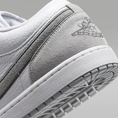 Nike Jordan 1 Low White Iron Grey férfi alacsony szárú utcai sneaker fehér szürke