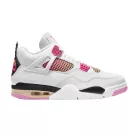 Jordan 4 Retro Comic alacsony szárú sneaker – termékfotó, oldalnézet