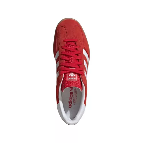 adidas Gazelle Indoor Better Scarlet alacsony szárú sneaker – termékfotó, oldalnézet