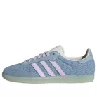 adidas Samba OG Tactile Blue Ice Lavender alacsony szárú sneaker – termékfotó, oldalnézet