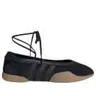 adidas Taekwondo Mei Ballet Black Gum (Women's) alacsony szárú sneaker – termékfotó, oldalnézet