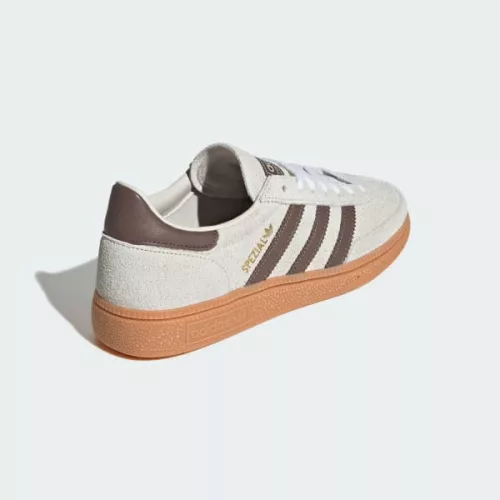 adidas Handball Spezial Off-White Earth Strata Gum (Women's) női alacsony szárú utcai sneaker bézs