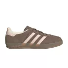 adidas Gazelle Indoor Earth Strata Wonder Quartz (Women's) alacsony szárú sneaker – termékfotó, oldalnézet