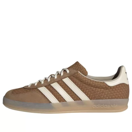 adidas Gazelle Indoor Brown Desert Wonder White alacsony szárú sneaker – termékfotó, oldalnézet