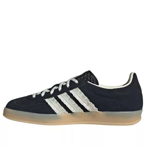 adidas Gazelle Indoor Core Black Cream White Gum (Women's) alacsony szárú sneaker – termékfotó, oldalnézet