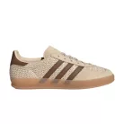 adidas Gazelle Indoor Sand Strata Premium Brown (Women's) alacsony szárú sneaker – termékfotó, oldalnézet