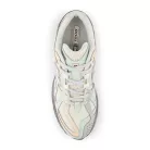 New Balance 1906D Clay Ash Licorice alacsony szárú sneaker – termékfotó, oldalnézet